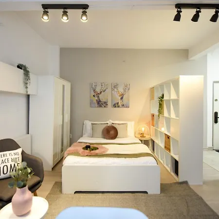 Smardan Street Serenity - Cozy Retreat In Bucharest's Core * Bucareste