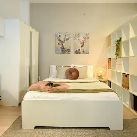 Lägenhet Smardan Street Serenity - Cozy Retreat In Bucharest's Core