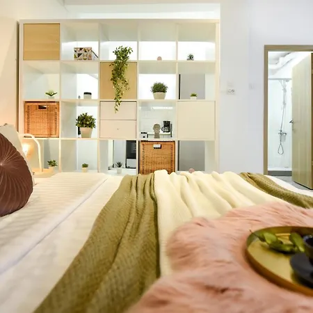 Smardan Street Serenity - Cozy Retreat In Bucharest's Core *