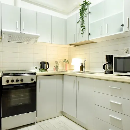 Smardan Street Serenity - Cozy Retreat In Bucharest's Core Bukurešť